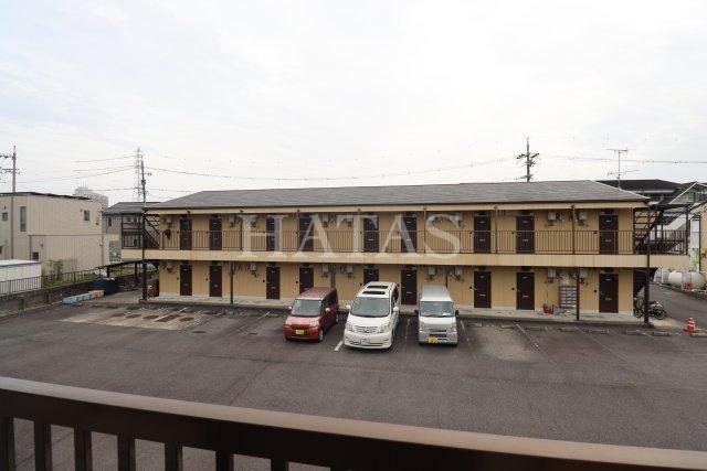 バルコニー　同物件別部屋です。