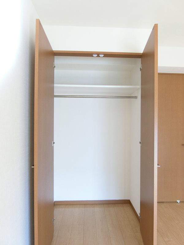 収納　洋室にクローゼットあり