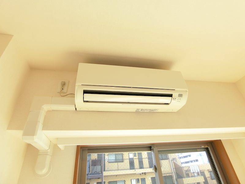 その他設備　快適に過ごせるエアコン付き