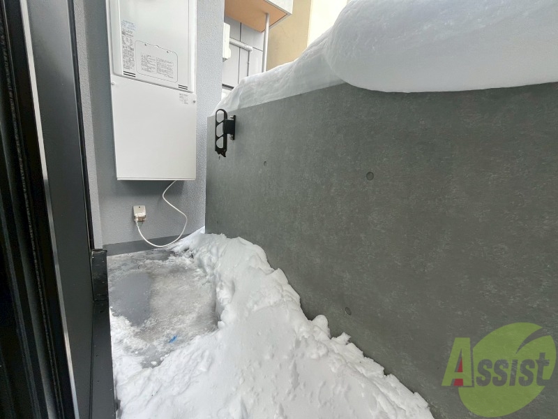 バルコニー　バルコニーです。洗濯物を干したり一息ついたりできますね！