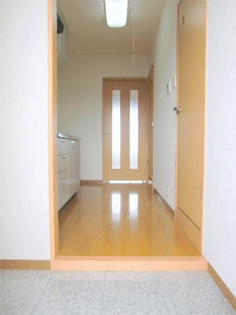 玄関　※他部屋参照・現況優先