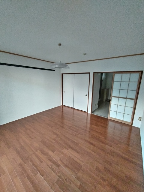 その他部屋・スペース　８帖の洋室