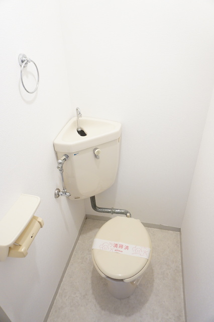 トイレ　洋式のトイレ