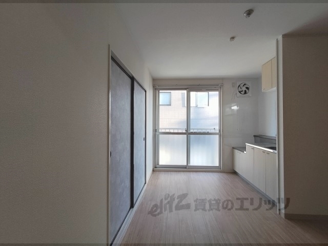 居室・リビング　居室