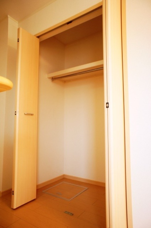 収納　図面と現状に相違がある場合には現状を優先