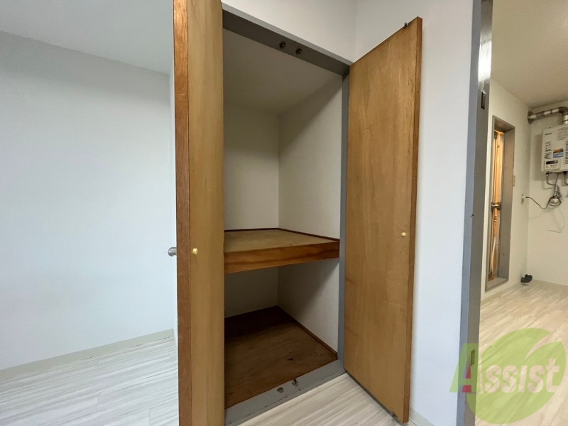 収納　寝室の収納です。部屋がすっきり片付きます。