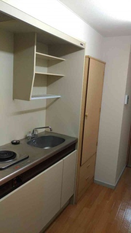 キッチン　同物件別号室