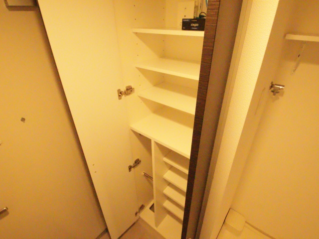 収納　※別室の参考写真の為、現況優先です。