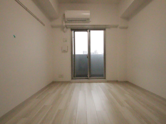 居室・リビング　※別室の参考写真の為、現況優先です。