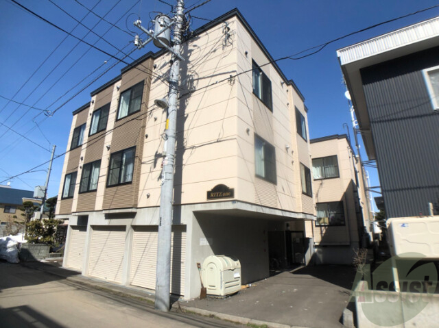 建物外観　札幌市北区麻生町１丁目「ＲＩＴＺｏｎｅ」