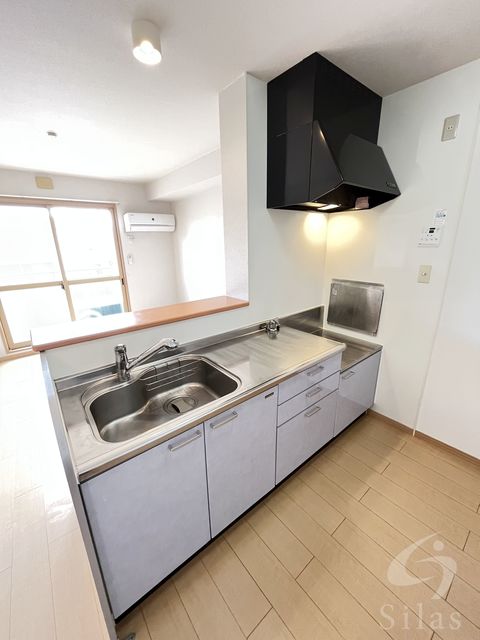 キッチン　反転タイプ