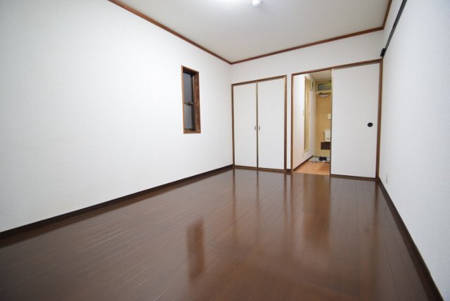 居室・リビング　６帖洋室