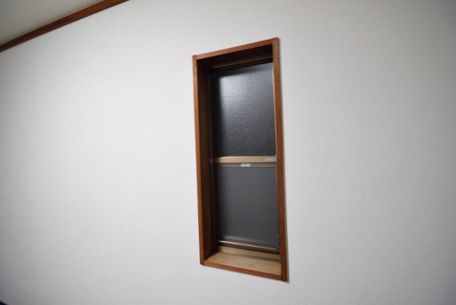 その他　角部屋で窓が多いです！