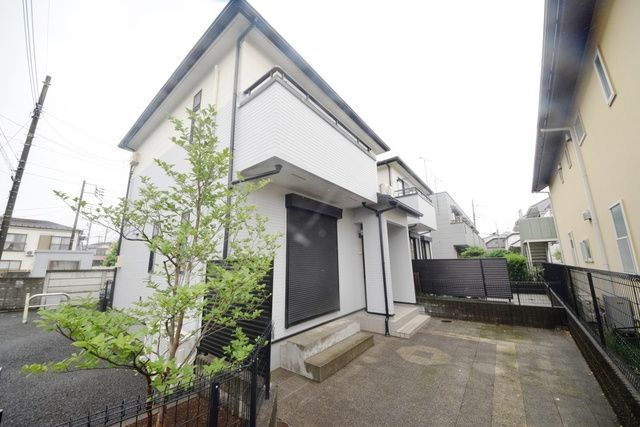 建物外観　お問い合わせはタウンハウジングまで