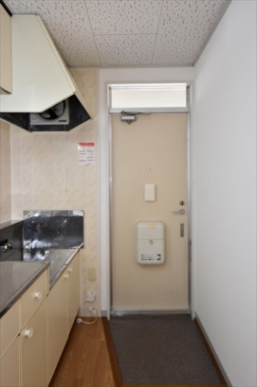 玄関　他号室のお写真です