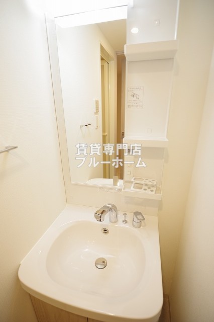 洗面設備　独立洗面台あります！