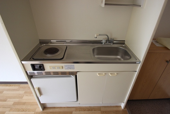 キッチン　※別部屋の写真です