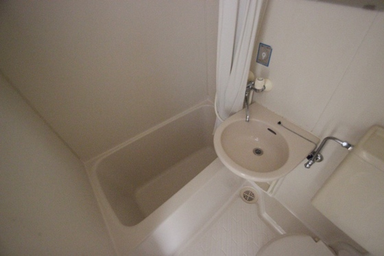 洗面設備　※別部屋の写真です