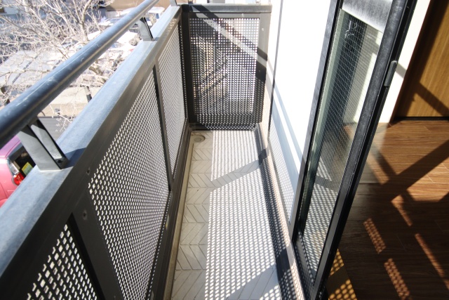 バルコニー　※別号室の参考写真です