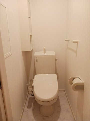 トイレ　トイレもきれいです