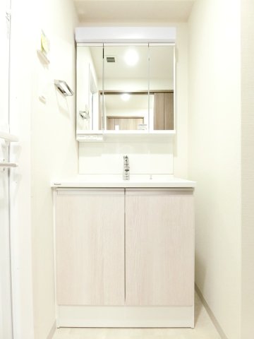 洗面設備　詳細は、RISUMO江坂本店→06-6155-7137まで♪