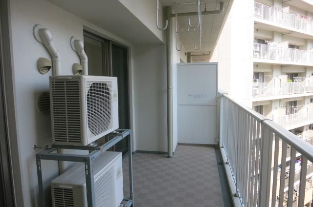 バルコニー　広々としたバルコニーです