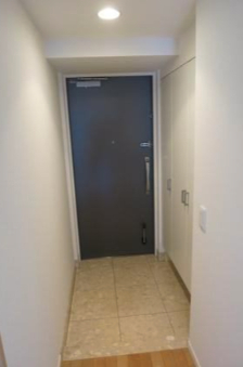 玄関　シンプルで使いやすい玄関です