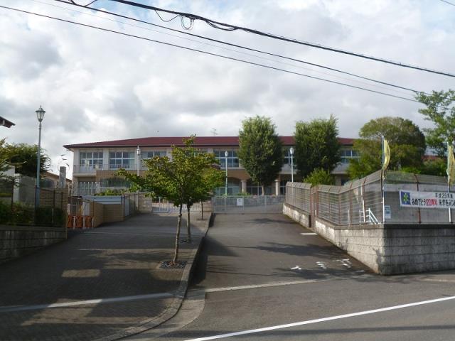 小学校　青葉台小学校（小学校）まで850m