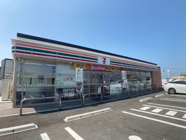 コンビニ　セブンイレブン明和町馬之上店（コンビニ）まで312m