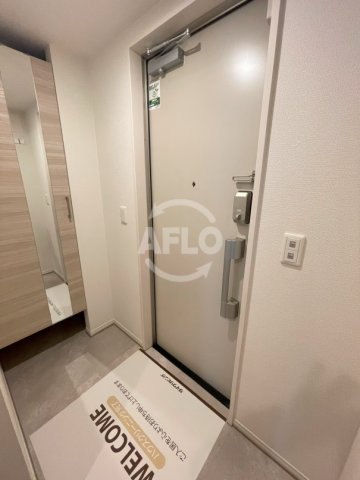 玄関　モンテゾーロ西田辺　玄関