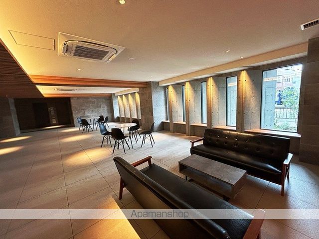 ロビー　ロビー