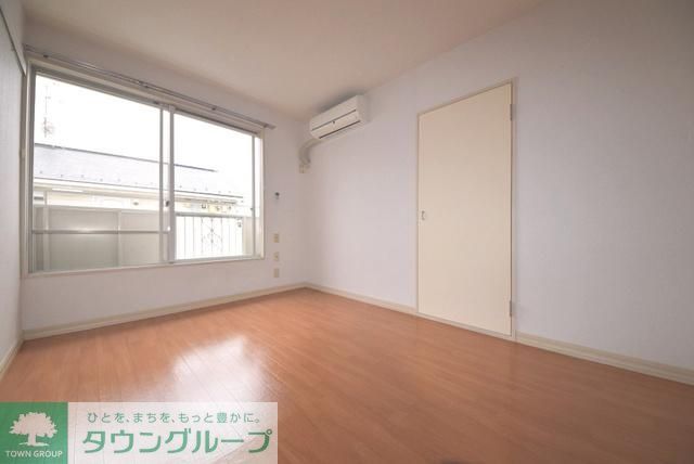 居室・リビング　★洋室６帖★