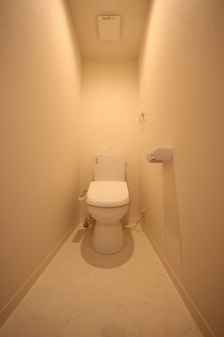 トイレ　トイレもきれいです