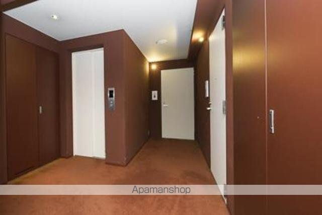 ロビー　ロビー