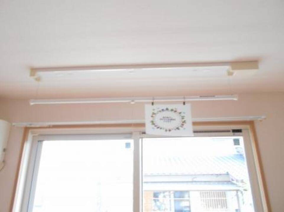 その他設備　物干しユニット