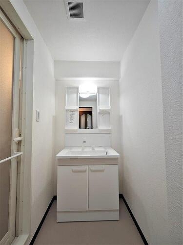 洗面設備　洗面化粧台