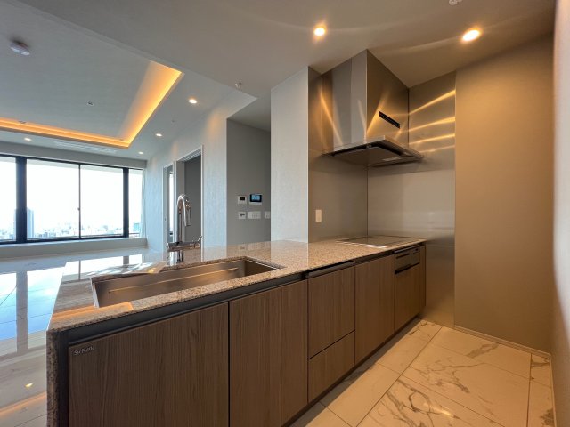 キッチン　Brillia Tower堂島　キッチン