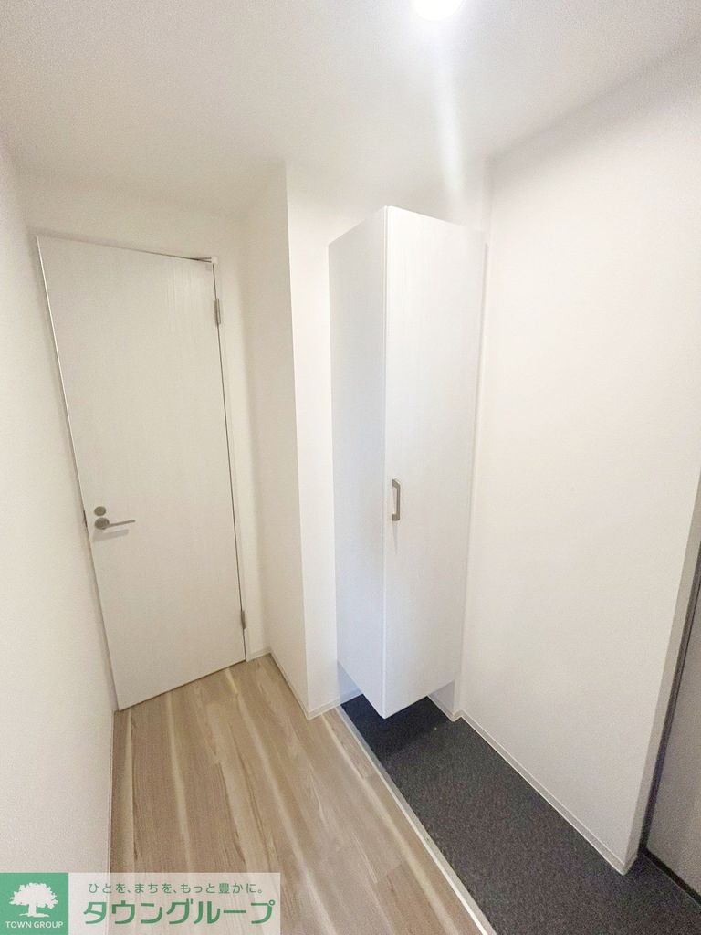 玄関　お問合せはタウンハウジングまで！※現地待合わせ相談可能
