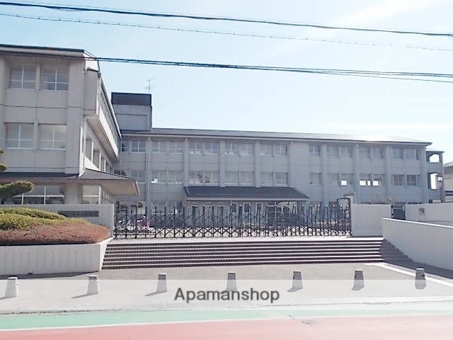 その他　桜井市立桜井西小学校（その他）まで550m