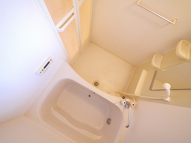 バス・シャワールーム　日々の暮らしに欠かせないお風呂です