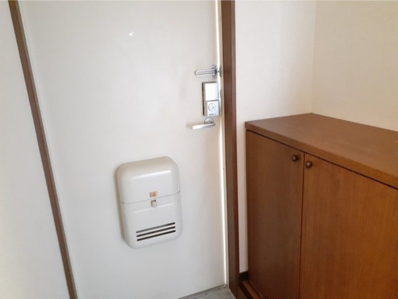 玄関　図面と現状に相違がある場合には現状を優先