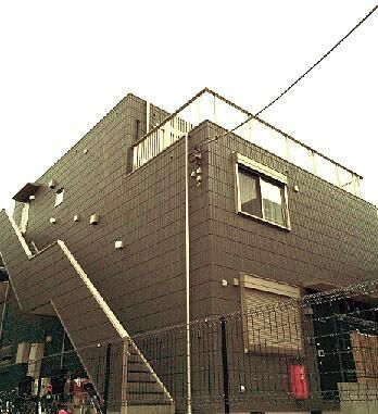 建物外観　外はこのようになっています