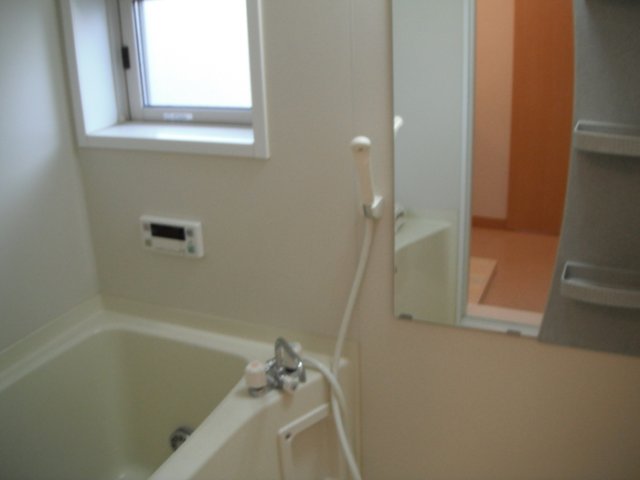 バス・シャワールーム　お風呂です