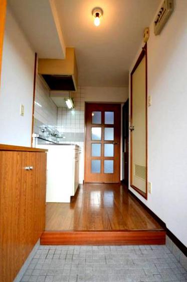 玄関　女性専用フロアが募集中！