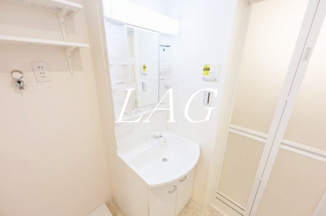 洗面設備　洗面台です。