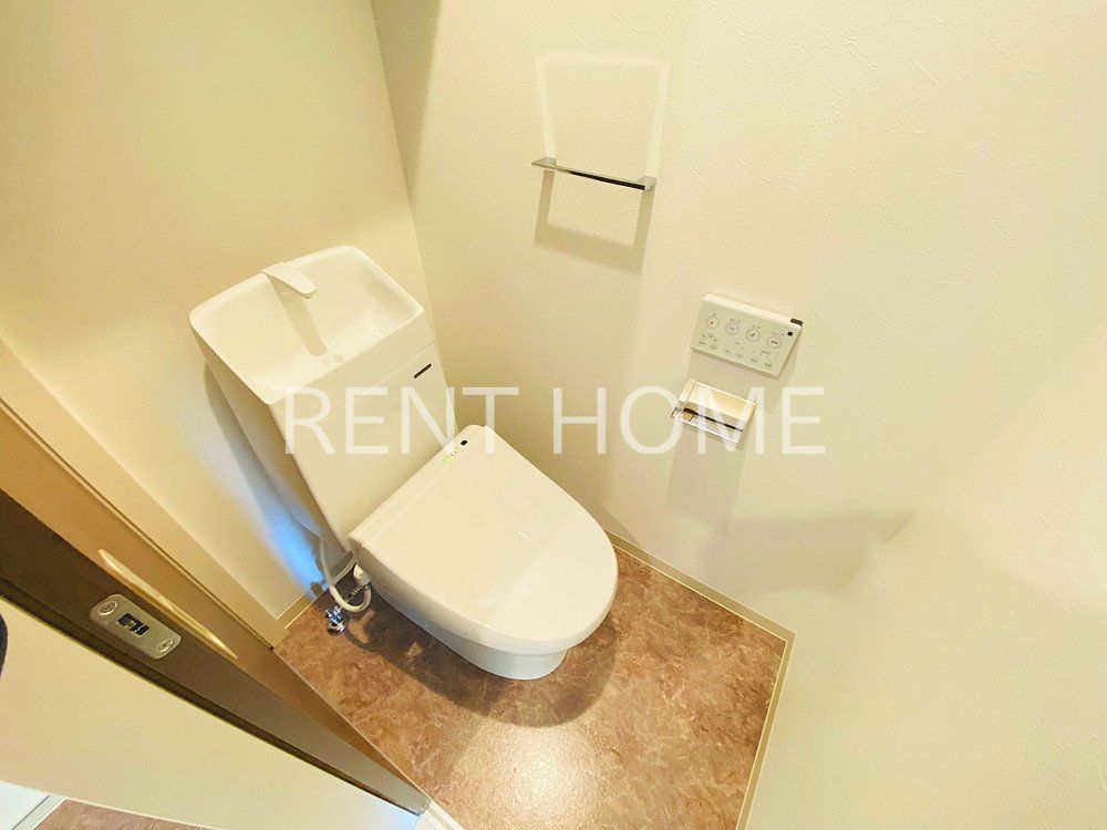 トイレ　ウォシュレット付き