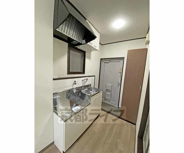 キッチン　２口ガスコンロ設置可能な自炊しやすいキッチンです。