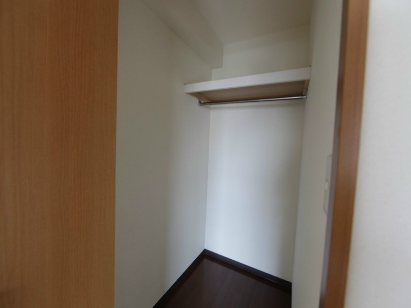 収納　ウォークインクローゼット付（収納充実してます）