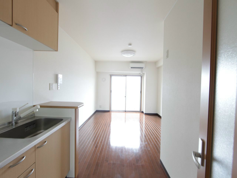 バルコニー　洋室10帖　ウォークインクローゼット付（収納充実してます）