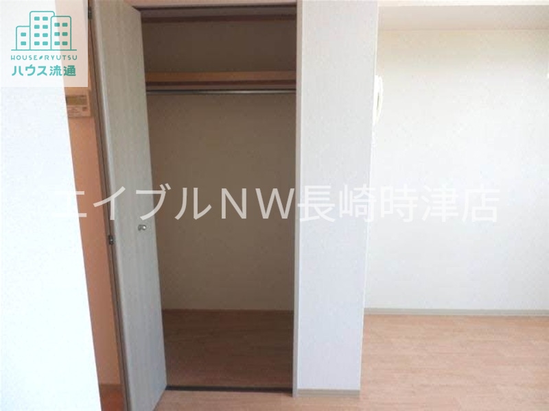 収納　クローゼット